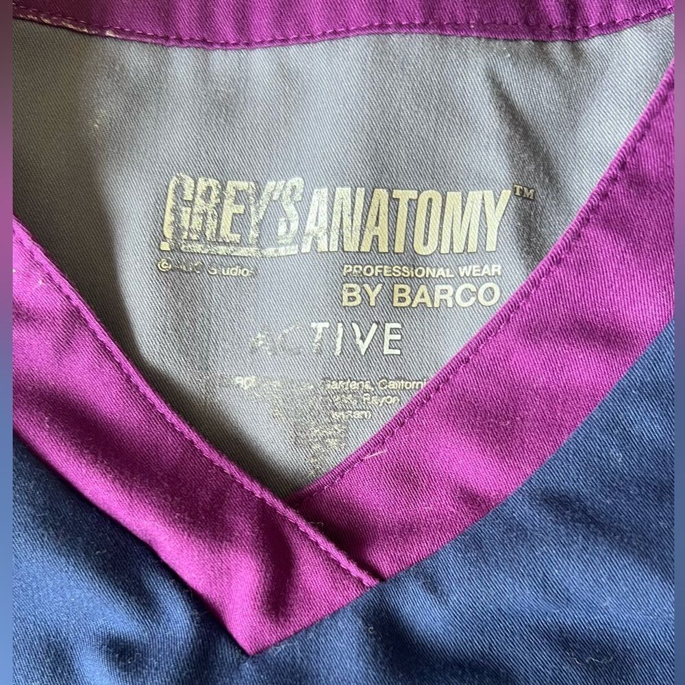 Grey’s Anatomy scrub top bundle - Picture 2 of 10
